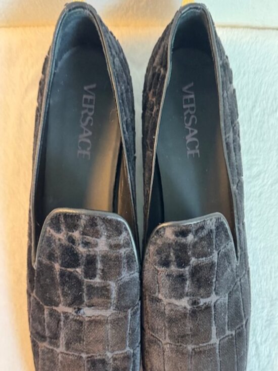 Versace Men’s Black Croc-Effect Velvet Loafers Size EU 40 main image 5